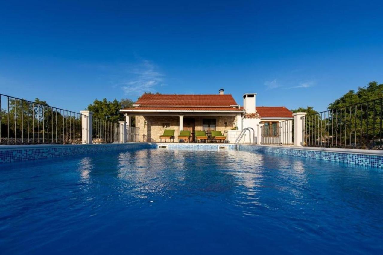 Villa Menalo Neum Luaran gambar
